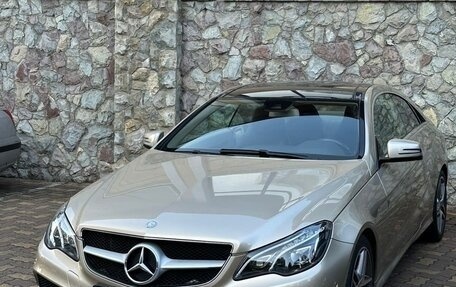 Mercedes-Benz E-Класс, 2016 год, 3 300 000 рублей, 1 фотография