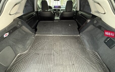 Lexus RX IV рестайлинг, 2016 год, 4 150 000 рублей, 19 фотография