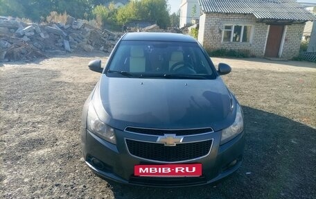 Chevrolet Cruze II, 2011 год, 500 000 рублей, 12 фотография
