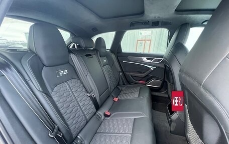 Audi RS 6, 2024 год, 17 490 000 рублей, 16 фотография