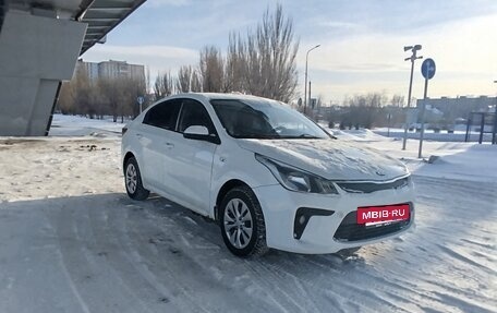 KIA Rio IV, 2019 год, 1 100 000 рублей, 2 фотография
