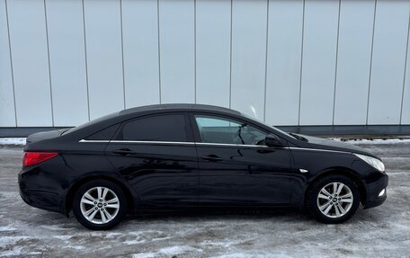 Hyundai Sonata VI, 2010 год, 815 000 рублей, 6 фотография