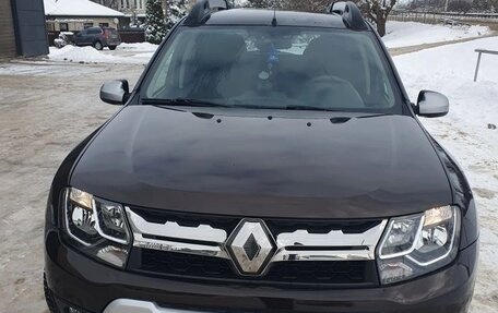 Renault Duster I рестайлинг, 2018 год, 1 650 000 рублей, 2 фотография