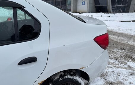 Renault Logan II, 2017 год, 340 000 рублей, 15 фотография