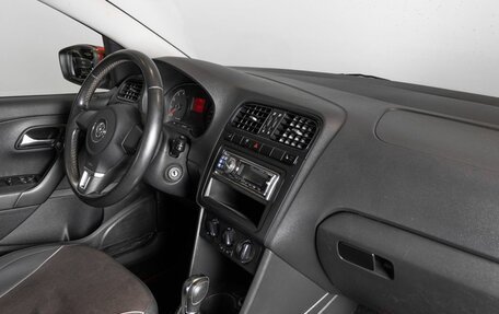 Volkswagen Polo VI (EU Market), 2012 год, 900 000 рублей, 7 фотография