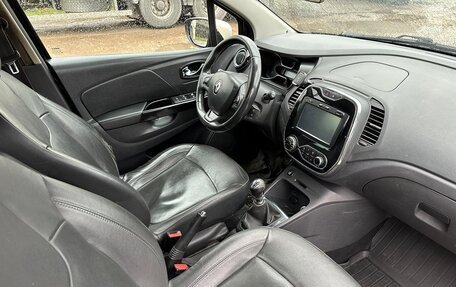 Renault Kaptur I рестайлинг, 2016 год, 1 000 000 рублей, 9 фотография