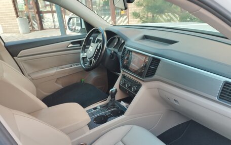 Volkswagen Atlas I, 2017 год, 2 950 000 рублей, 5 фотография