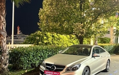 Mercedes-Benz E-Класс, 2016 год, 3 300 000 рублей, 2 фотография