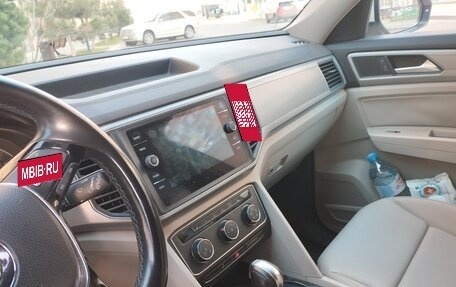 Volkswagen Atlas I, 2017 год, 2 950 000 рублей, 7 фотография