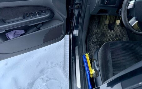 Ford Focus II рестайлинг, 2006 год, 590 000 рублей, 27 фотография