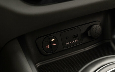 KIA Sportage III, 2011 год, 1 350 000 рублей, 21 фотография