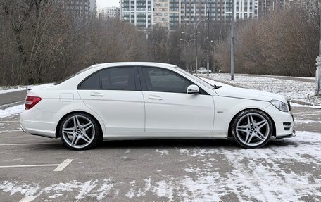 Mercedes-Benz C-Класс, 2011 год, 1 120 000 рублей, 11 фотография