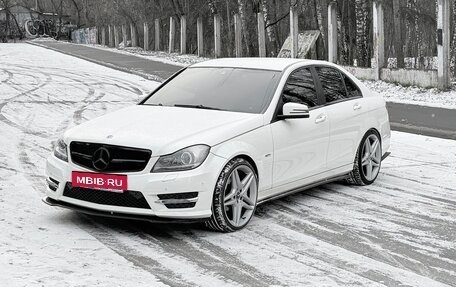 Mercedes-Benz C-Класс, 2011 год, 1 120 000 рублей, 13 фотография