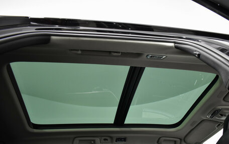 Volvo V90 Cross Country I рестайлинг, 2017 год, 2 799 000 рублей, 13 фотография