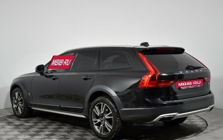 Volvo V90 Cross Country I рестайлинг, 2017 год, 2 799 000 рублей, 7 фотография