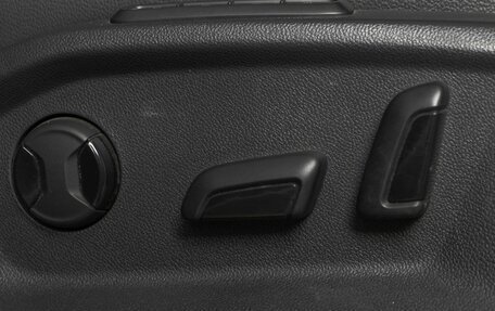 Volkswagen Tiguan II, 2018 год, 3 230 000 рублей, 9 фотография