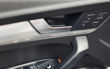 Audi Q5, 2023 год, 6 000 000 рублей, 17 фотография