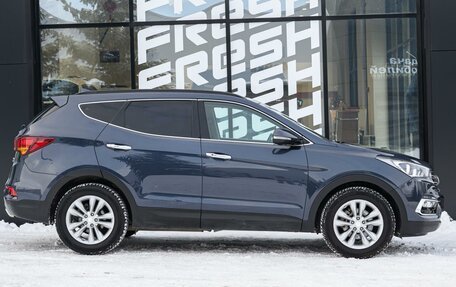 Hyundai Santa Fe III рестайлинг, 2017 год, 2 350 000 рублей, 5 фотография