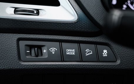 Hyundai Santa Fe III рестайлинг, 2017 год, 2 350 000 рублей, 20 фотография