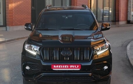 Toyota Land Cruiser Prado 150 рестайлинг 2, 2019 год, 5 500 000 рублей, 4 фотография