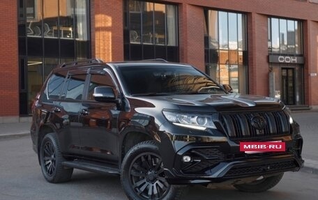 Toyota Land Cruiser Prado 150 рестайлинг 2, 2019 год, 5 500 000 рублей, 8 фотография