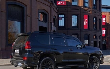 Toyota Land Cruiser Prado 150 рестайлинг 2, 2019 год, 5 500 000 рублей, 5 фотография