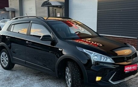 KIA Rio IV, 2021 год, 1 800 000 рублей, 1 фотография