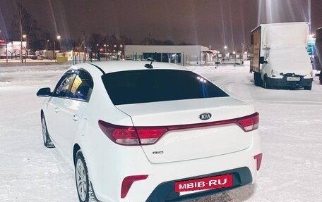 KIA Rio IV, 2017 год, 1 310 000 рублей, 8 фотография