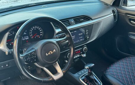 KIA Rio IV, 2021 год, 1 800 000 рублей, 11 фотография