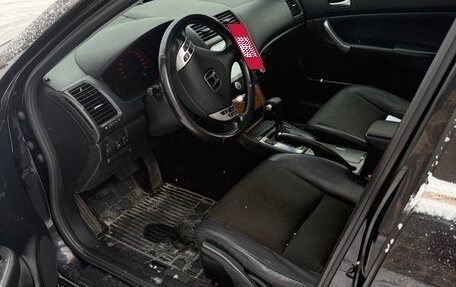 Honda Accord VII рестайлинг, 2005 год, 650 000 рублей, 9 фотография