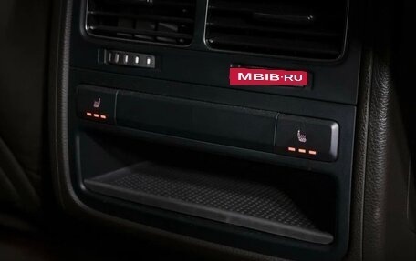 Volkswagen Touareg III, 2011 год, 1 850 000 рублей, 17 фотография