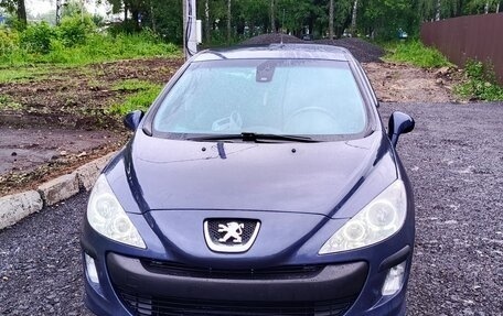 Peugeot 308 II, 2008 год, 410 000 рублей, 2 фотография