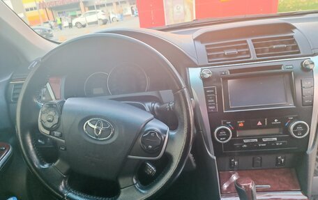 Toyota Camry, 2013 год, 1 850 000 рублей, 14 фотография