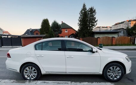 Volkswagen Passat B7, 2011 год, 1 000 000 рублей, 2 фотография