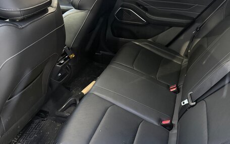 Geely Emgrand, 2024 год, 1 825 000 рублей, 23 фотография