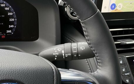 Toyota Land Cruiser, 2025 год, 18 490 000 рублей, 13 фотография