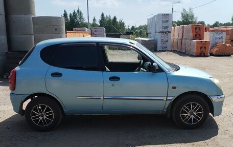 Toyota Duet, 2002 год, 250 000 рублей, 12 фотография