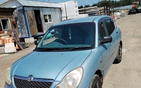 Toyota Duet, 2002 год, 250 000 рублей, 10 фотография