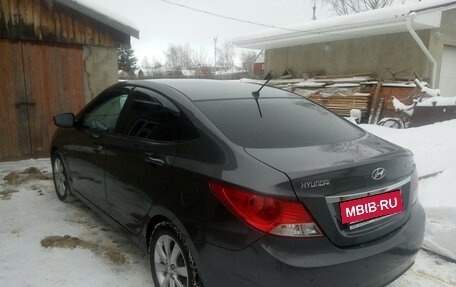 Hyundai Solaris II рестайлинг, 2012 год, 810 000 рублей, 9 фотография