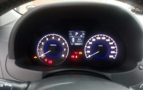 Hyundai Solaris II рестайлинг, 2012 год, 810 000 рублей, 14 фотография