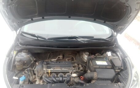 Hyundai Solaris II рестайлинг, 2012 год, 810 000 рублей, 25 фотография