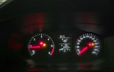 Volkswagen Transporter T6 рестайлинг, 2016 год, 2 600 000 рублей, 13 фотография