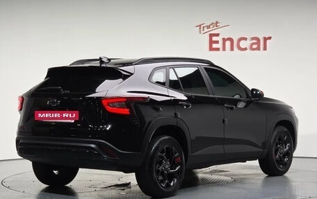 Chevrolet Trax, 2024 год, 2 320 000 рублей, 2 фотография