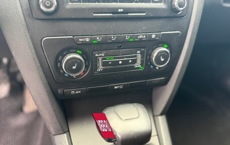 Skoda Octavia, 2012 год, 800 000 рублей, 10 фотография