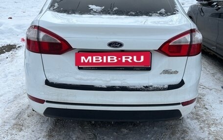 Ford Fiesta, 2015 год, 970 000 рублей, 5 фотография