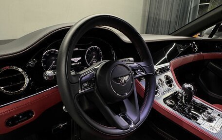 Bentley Continental GT III, 2019 год, 19 294 000 рублей, 15 фотография