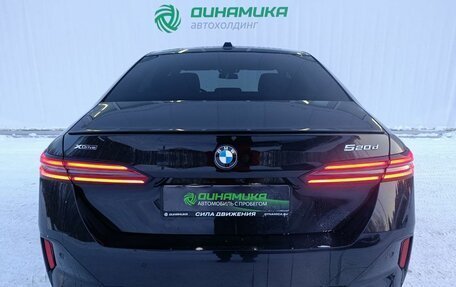 BMW 5 серия, 2023 год, 7 600 000 рублей, 7 фотография