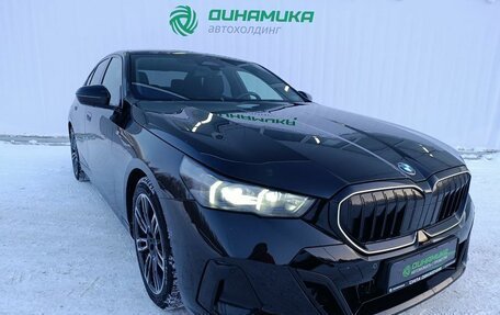 BMW 5 серия, 2023 год, 7 600 000 рублей, 3 фотография