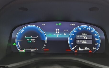 Toyota Camry, 2025 год, 6 300 013 рублей, 13 фотография