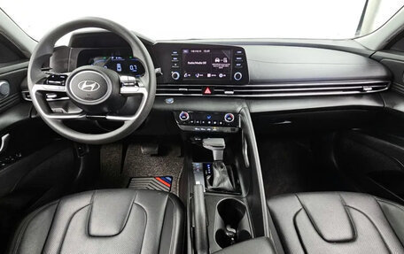 Hyundai Avante, 2023 год, 1 990 000 рублей, 7 фотография